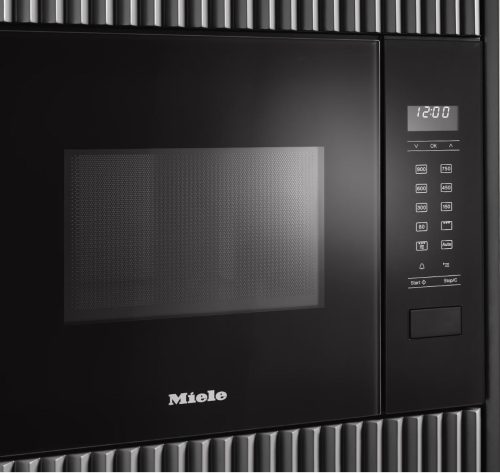 8. Микроволновые печи Miele